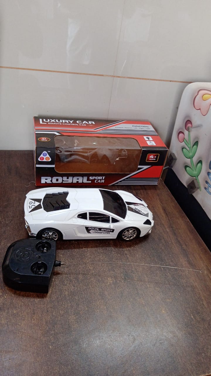 Remote Control Car – High-Speed Royal Sport Racing Toy - Image 9
