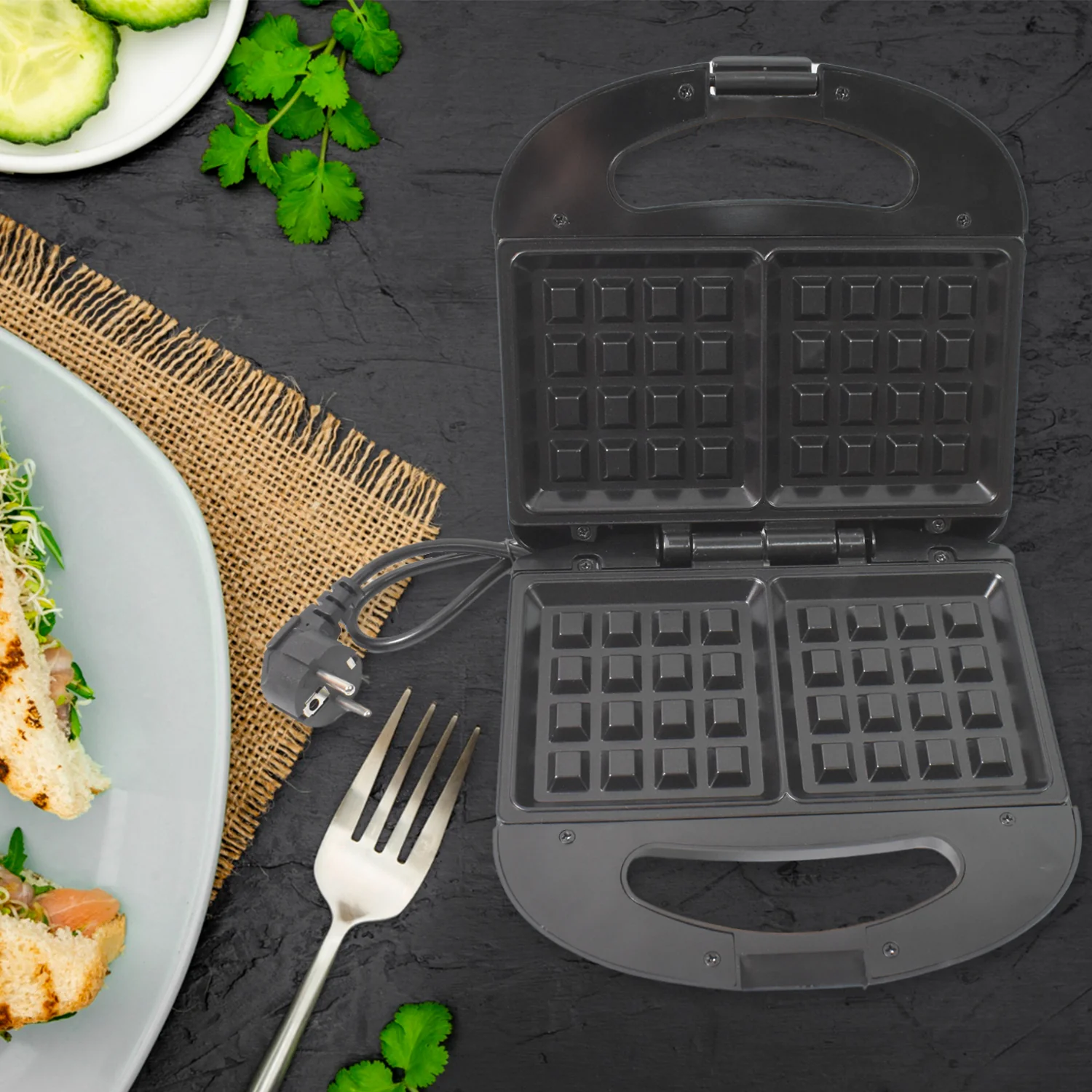 Sandwich Maker – Non-Stick, 2 Square Slice Toaster | Dabster - Image 4