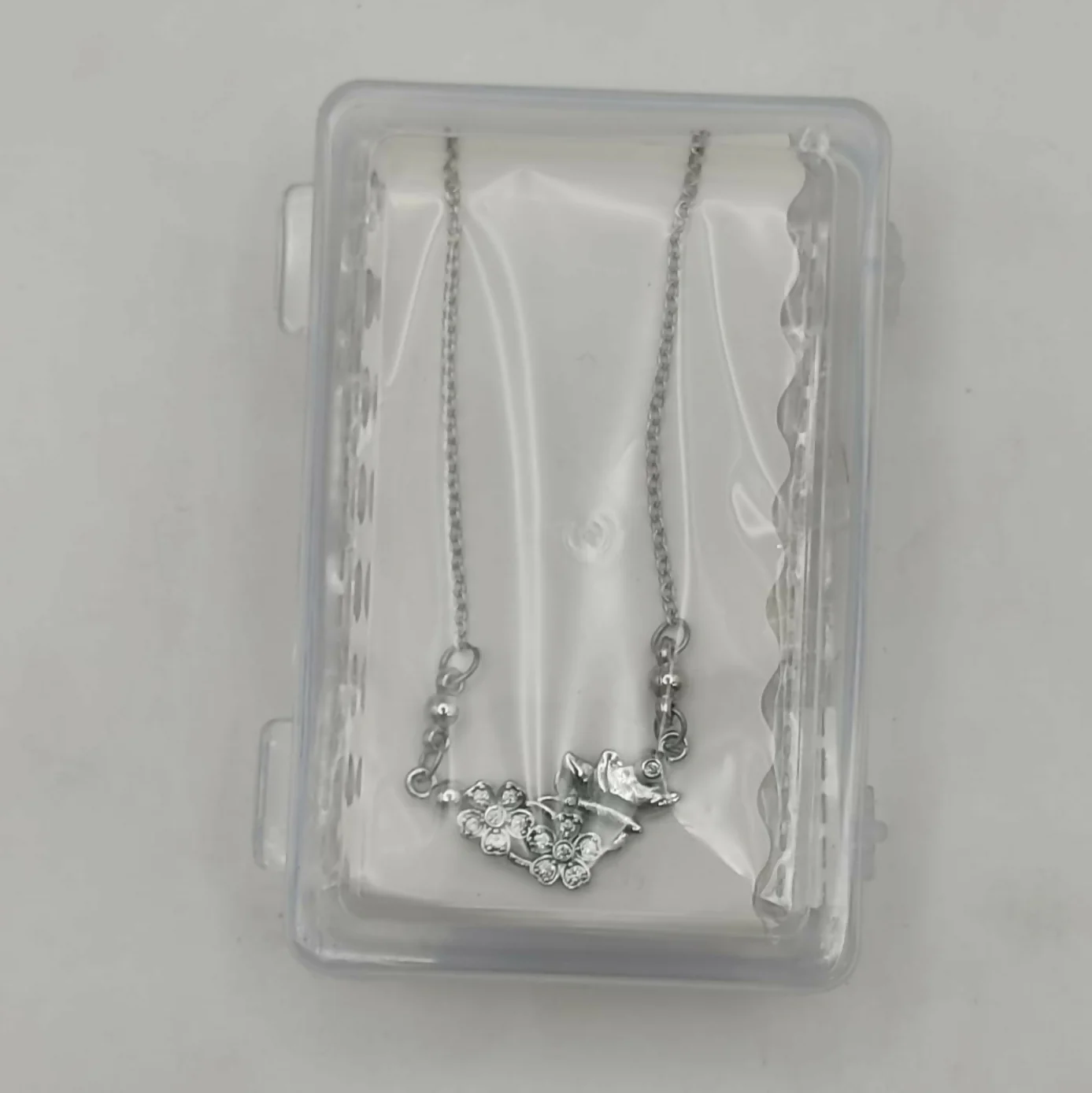 Silver Plated Butterfly Pendant Necklace – Elegant Floral Design - Image 4