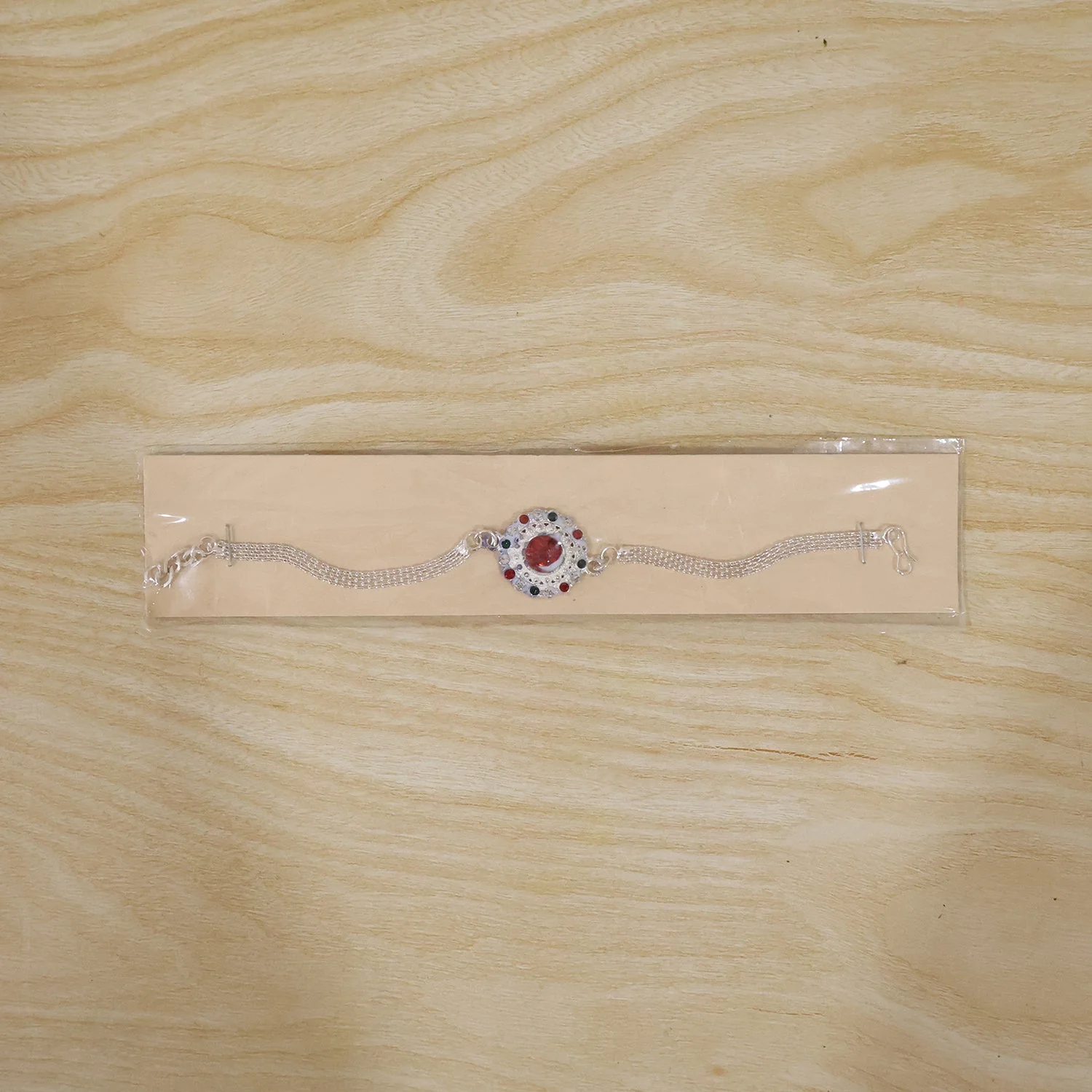 Silver Stone Chain Rakhi – Elegant & Durable Design - Image 9