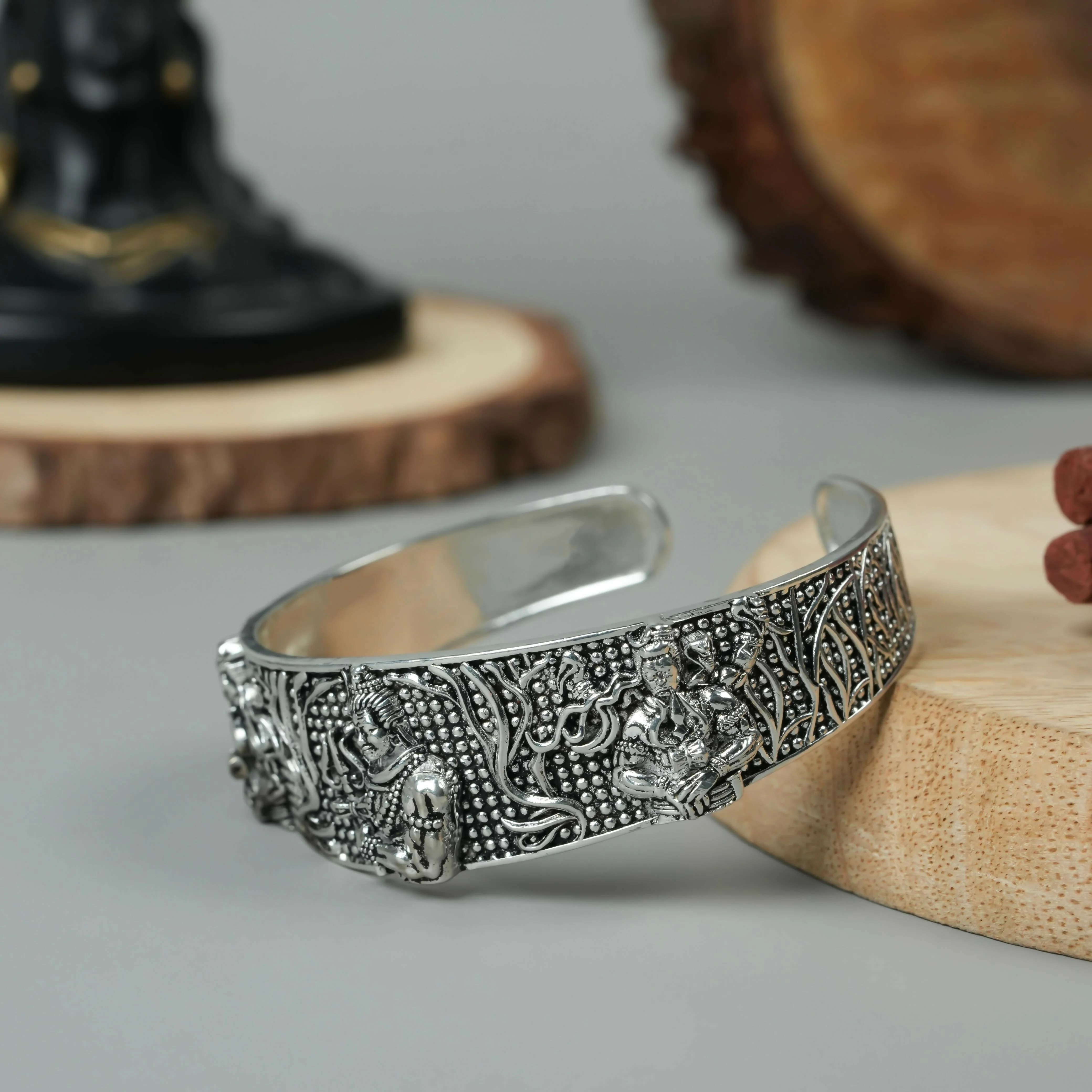 Lord Shiva Carved Silver-Tone Adjustable Bracelet – Unisex Spiritual Cuff - Image 2