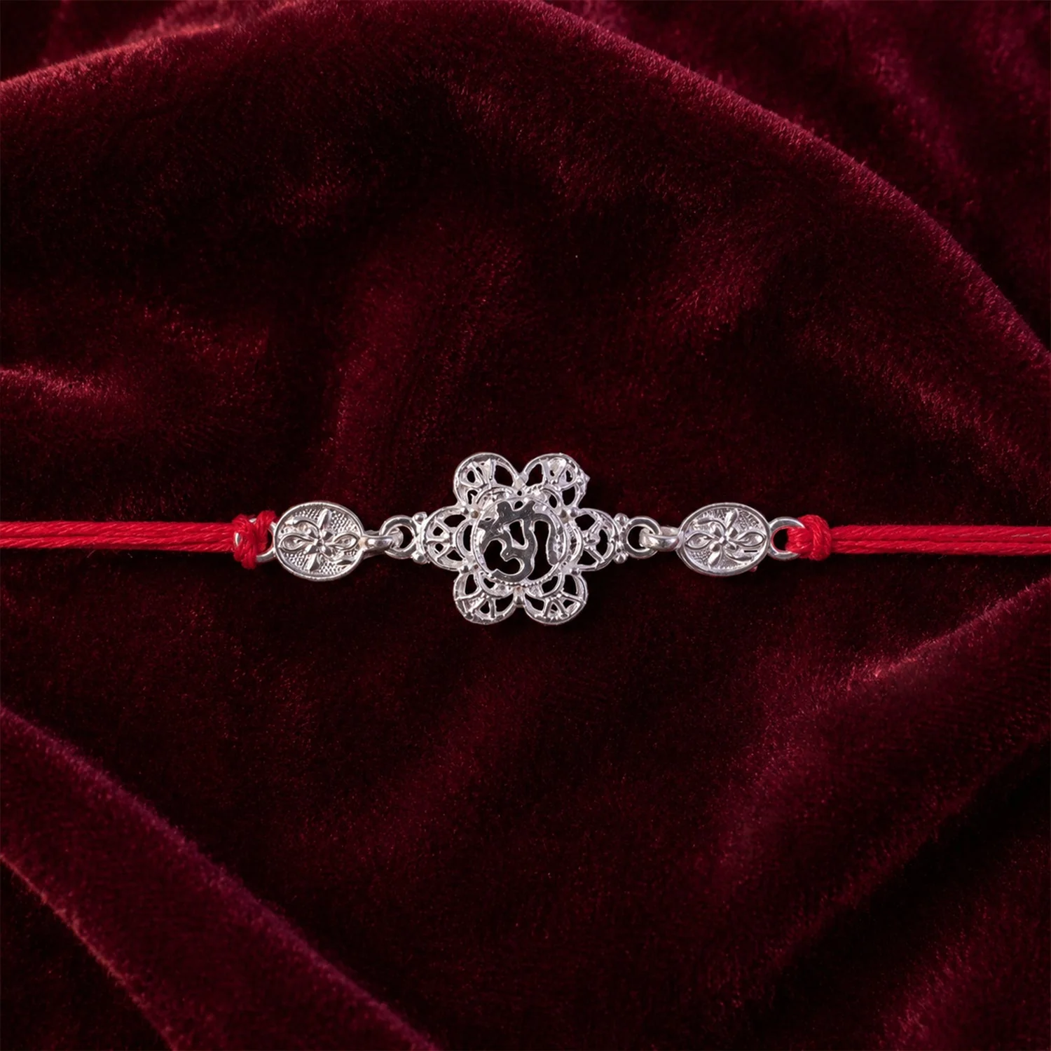 Rakhi – Traditional Design with Decorative Beads and Stylish Appeal - Image 5