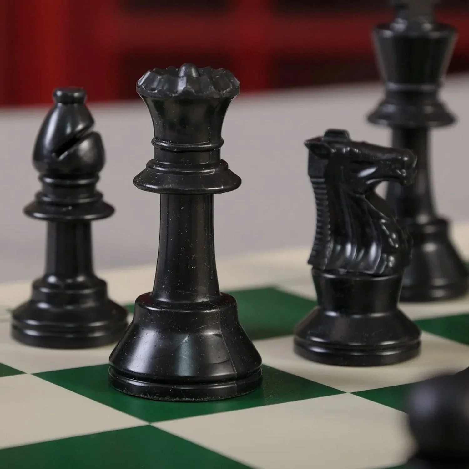 Portable Chess Set – Foldable, Travel-Friendly with Plastic Pieces - Image 6