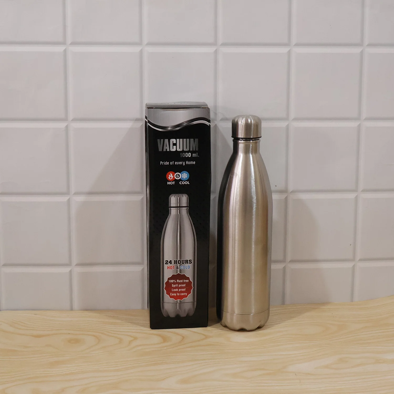 Stainless Steel Vacuum Insulated Water Bottle 1000 ML Hot Cold Flask (1 Pc) - Image 9