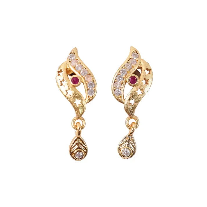 Star Cut Pattern Earrings – Elegant Design with Crystal Detailing - Image 5