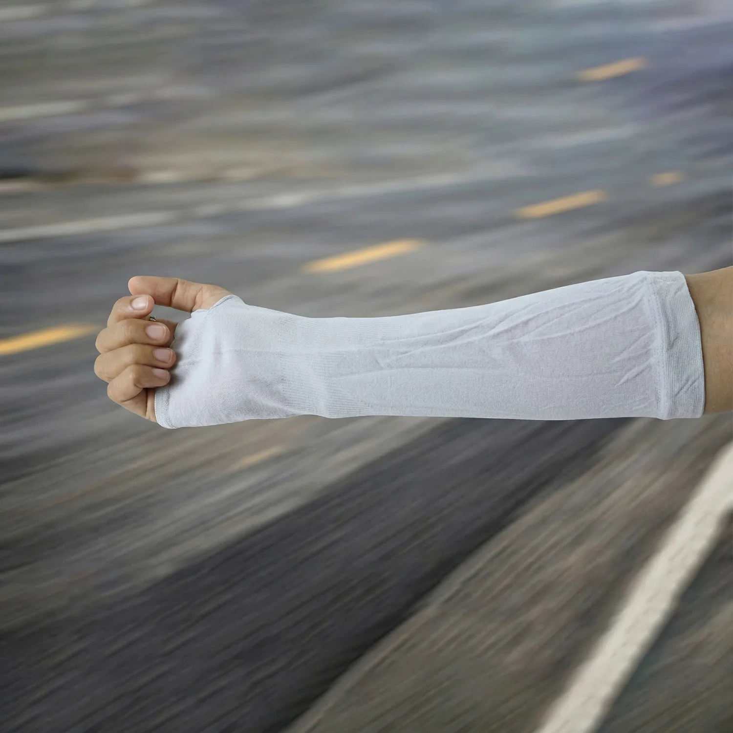 Stretchable Sports Arm Sleeve Pair – Comfortable UV Sun Protection - Image 4