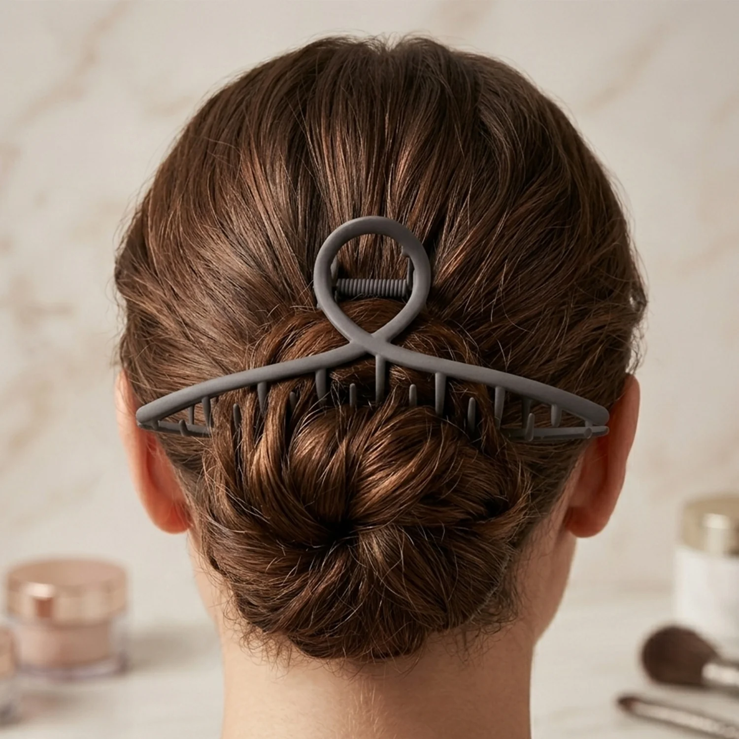 Large Hair Claw Clip – Strong Grip for Thick Hair, Durable & Comfortable - Image 4