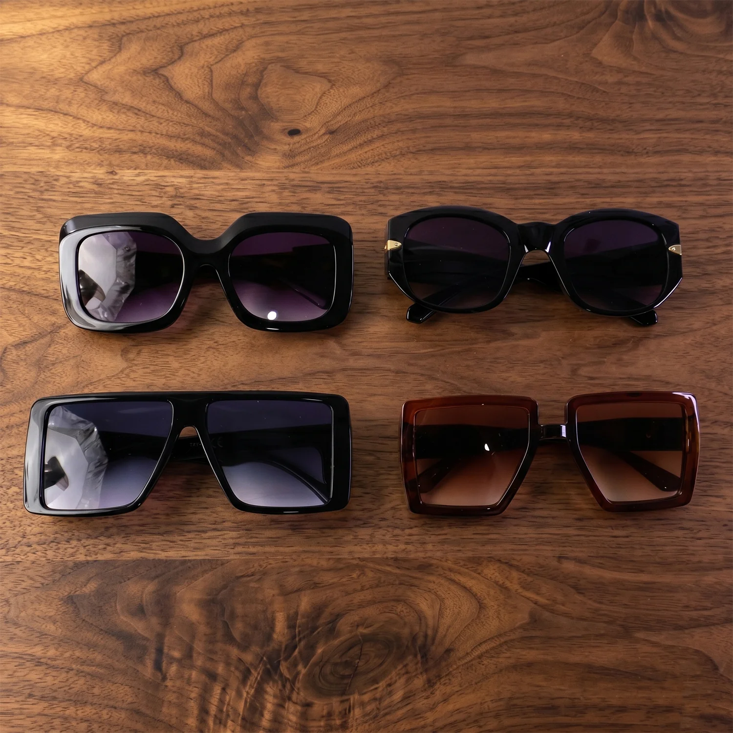 Oversized Square Sunglasses – Trendy Unisex Fashion Eyewear - Image 7