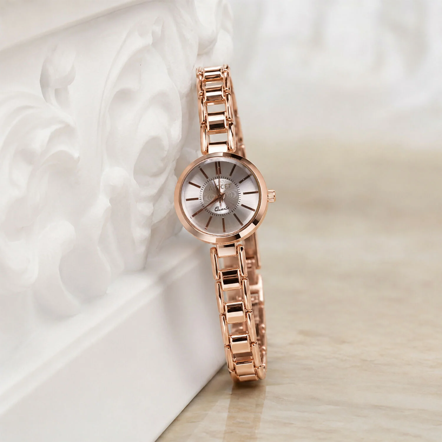 Women’s Rose Gold Round Dial Watch – Elegant & Stylish Accessory - Image 4