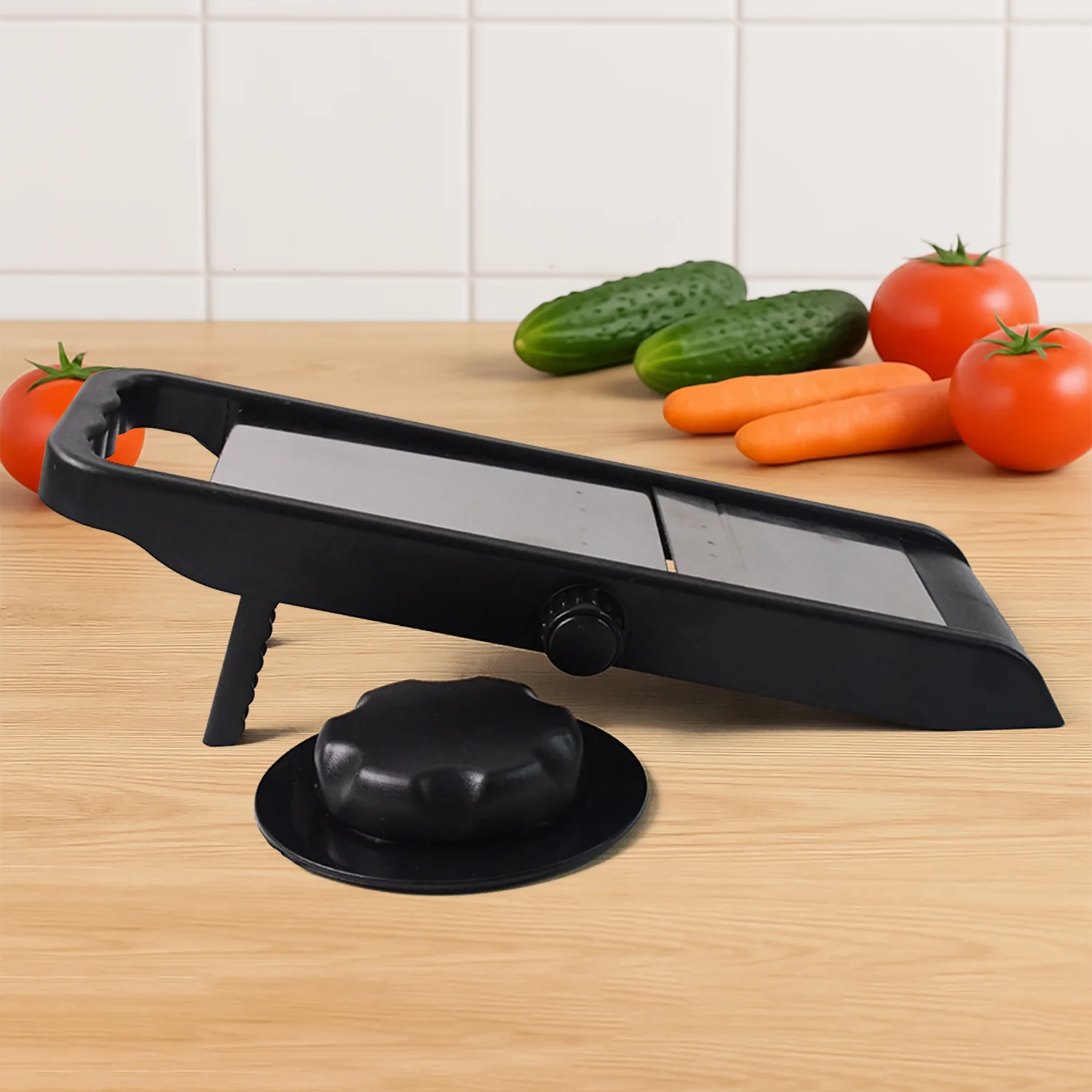Adjustable Slicer – Black & Silver Plastic | Supermom - Image 4