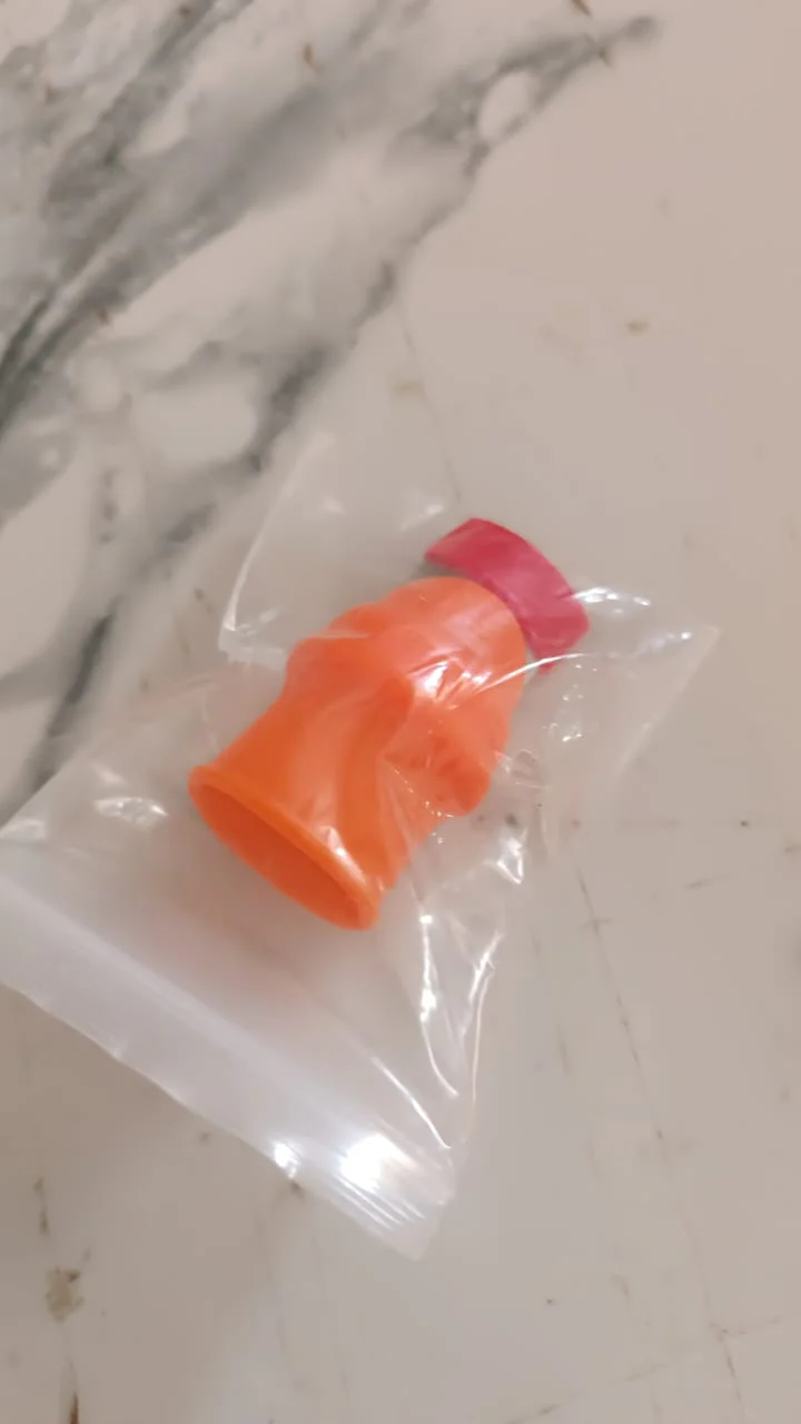 Thumb Knife Cutter – Safe Silicone Finger Guard for Efficient Peeling - Image 7