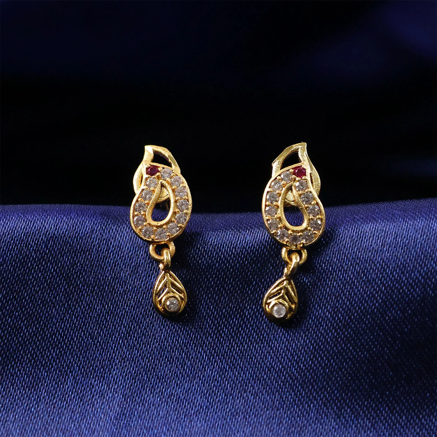 Paisley Gold-Tone Drop Earrings – Traditional Elegance with Ruby Accent - Image 3