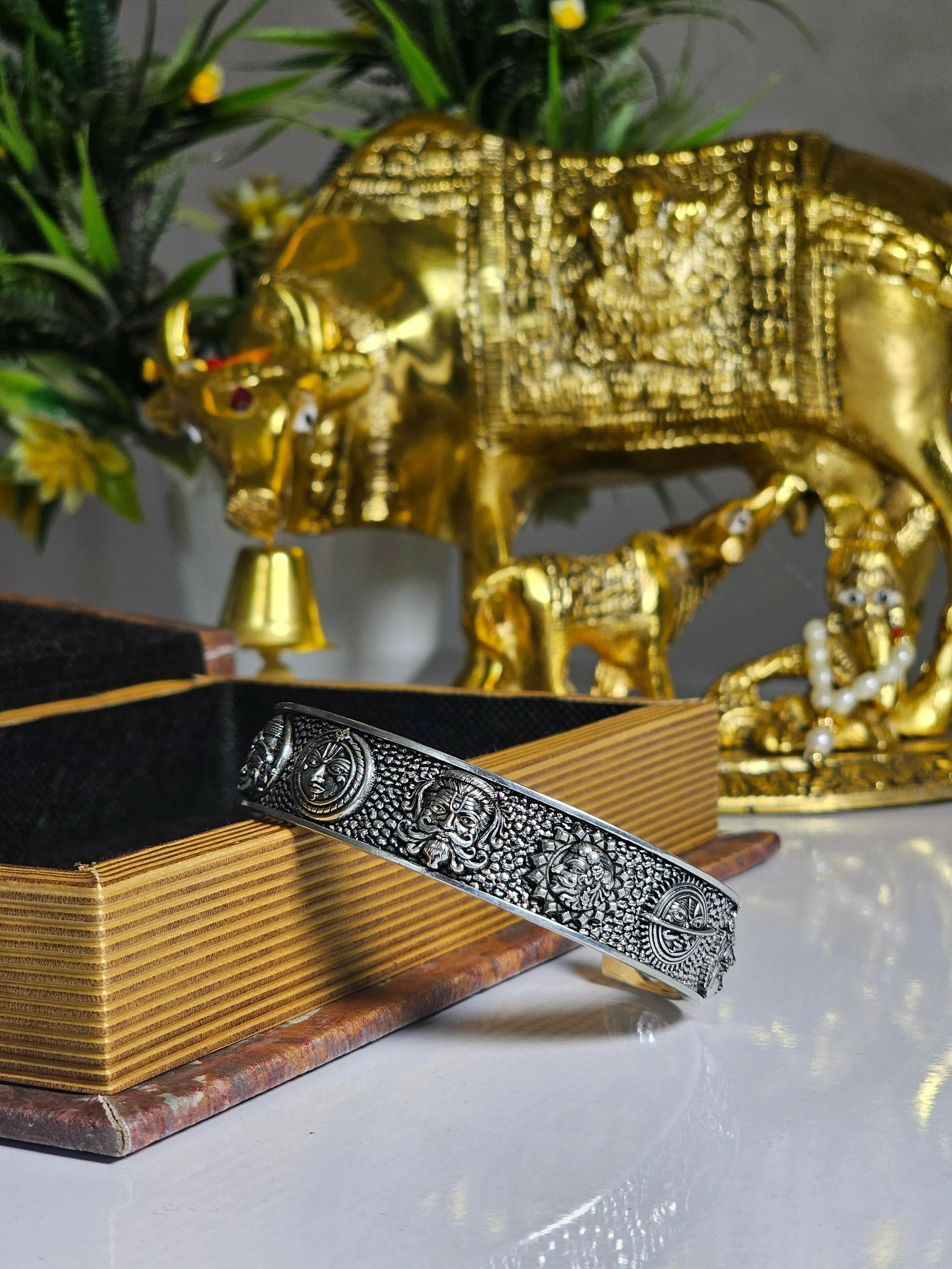 Navgrah Oxidized Adjustable Kada – Spiritual Antique Finish Bracelet - Image 5