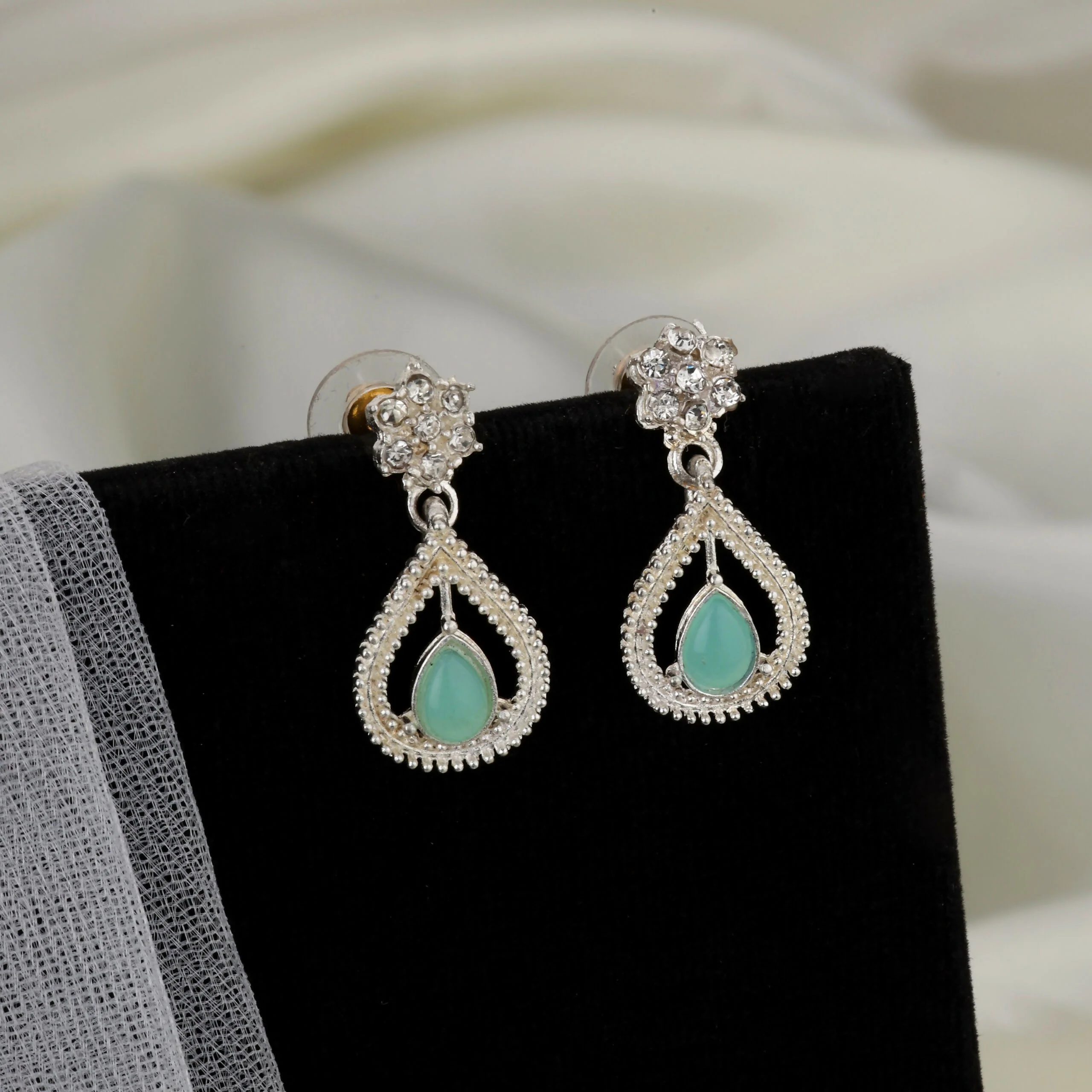 Pearl Chain Necklace Set – Traditional Mint-Green & AD Stones - Image 2