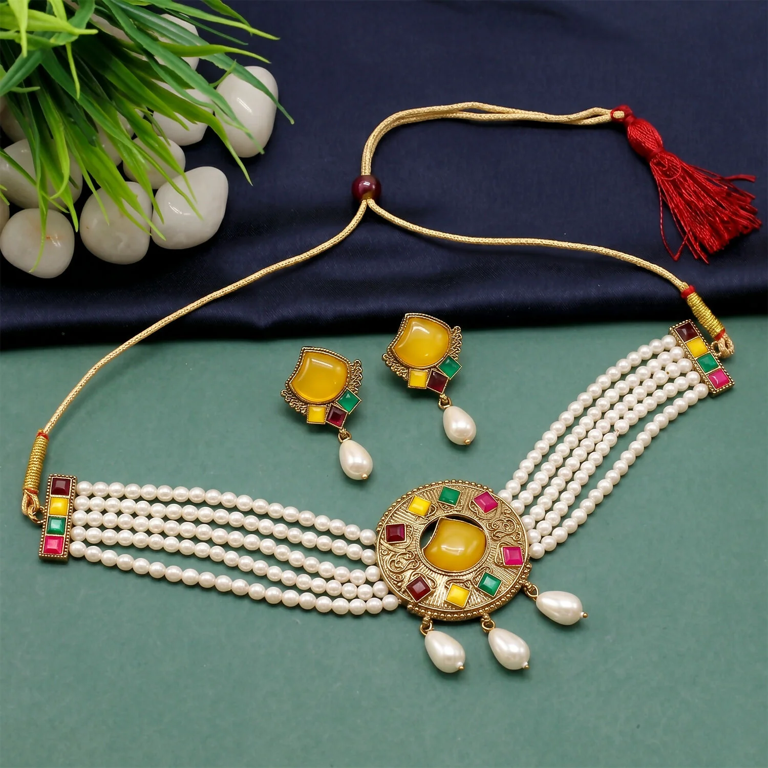 Traditional Yellow Stone Pearl Choker – Elegant Festive Jewelry - Image 3