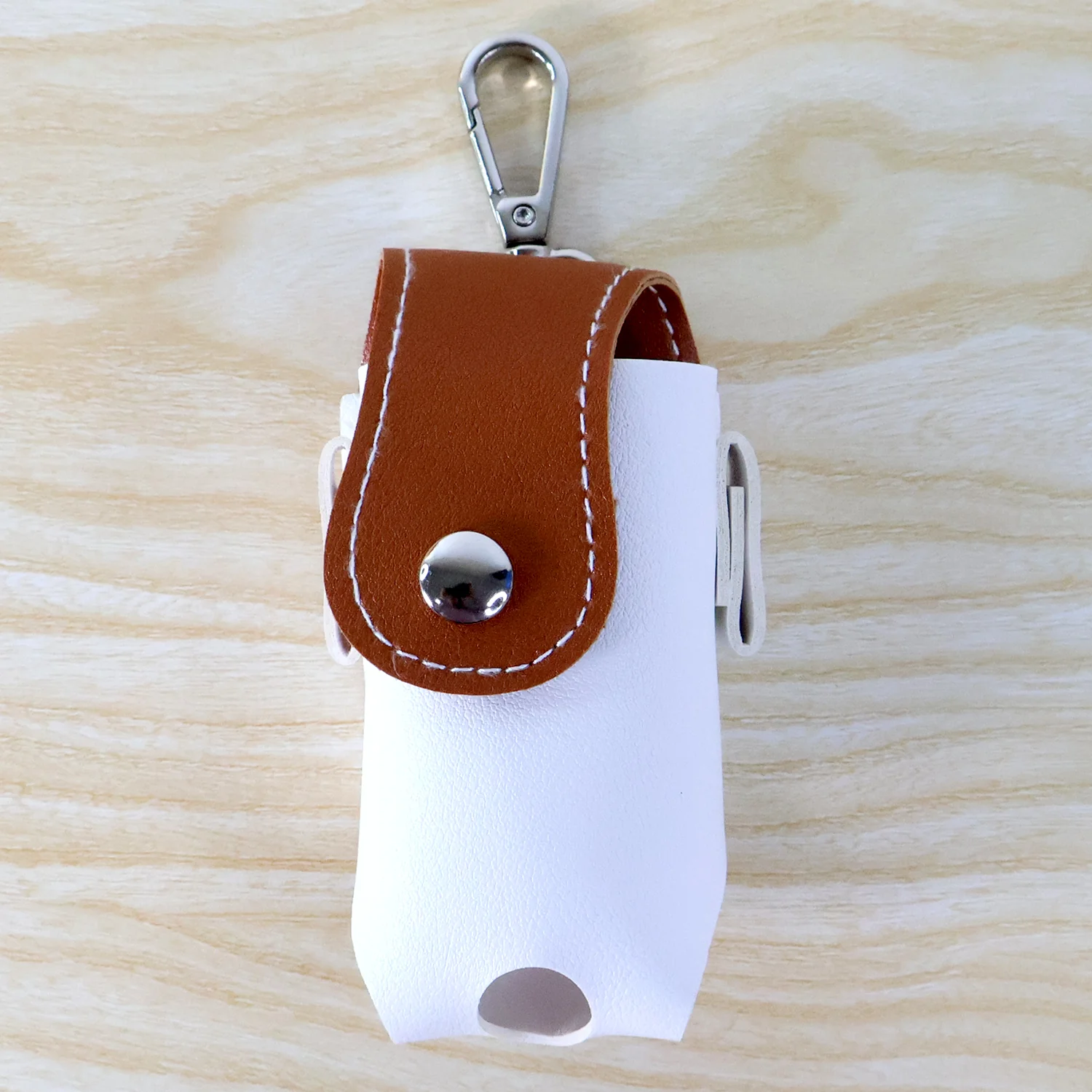 Golf Tees Holder with Carabiner – Compact & Convenient Pouch - Image 6